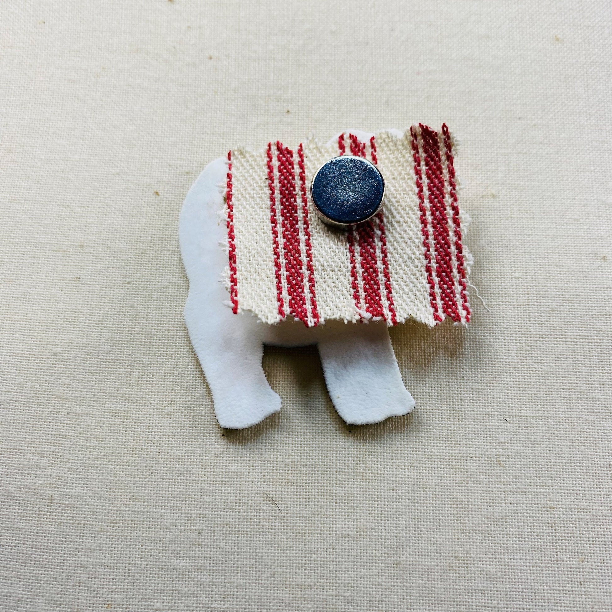 Beagle Needle Minder with Flowers: Cross Stitch Embroidery Magnet