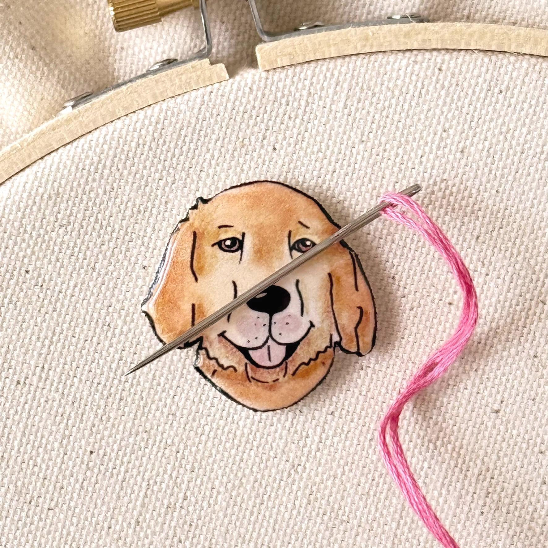Golden Retriever Needle Minder: Embroidery Tool, Sewing Clip, Dog Lover Gift