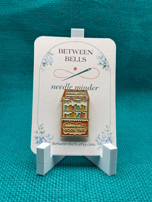 School Book Fair Needle Minder | Retro Book Stand Magnet | Teacher Nostalgia Gift | Reading Aesthetic | Cross Stitch Needle Holder