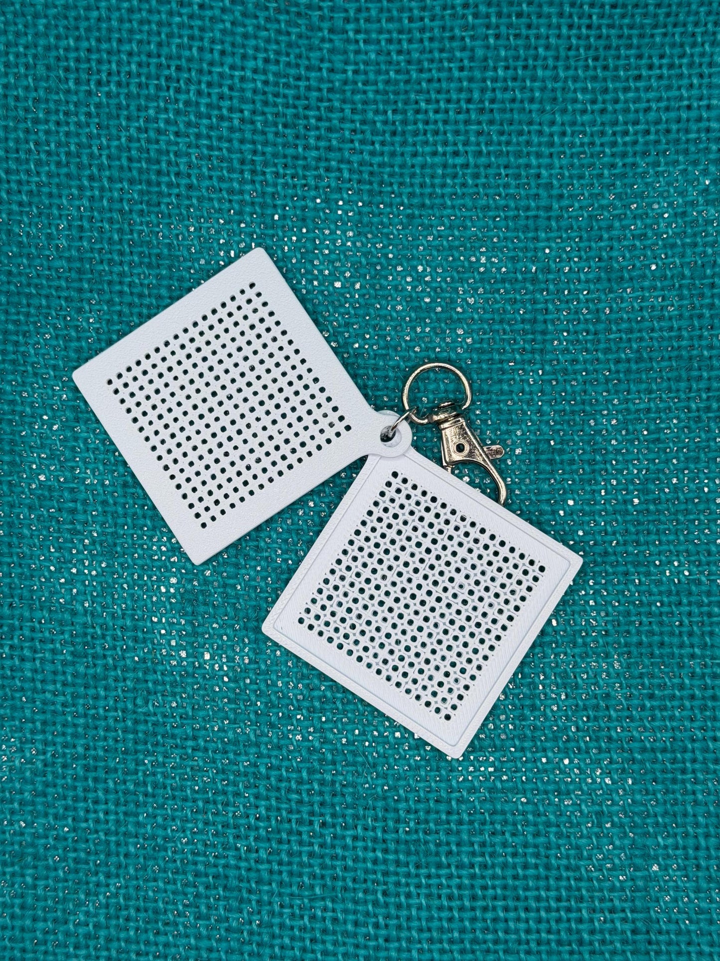 Mini Stitch Keychain Canvas | 3D Printed Cross Stitch Keychain | Portable Stitch Project | Beginner Friendly Stitching Gift