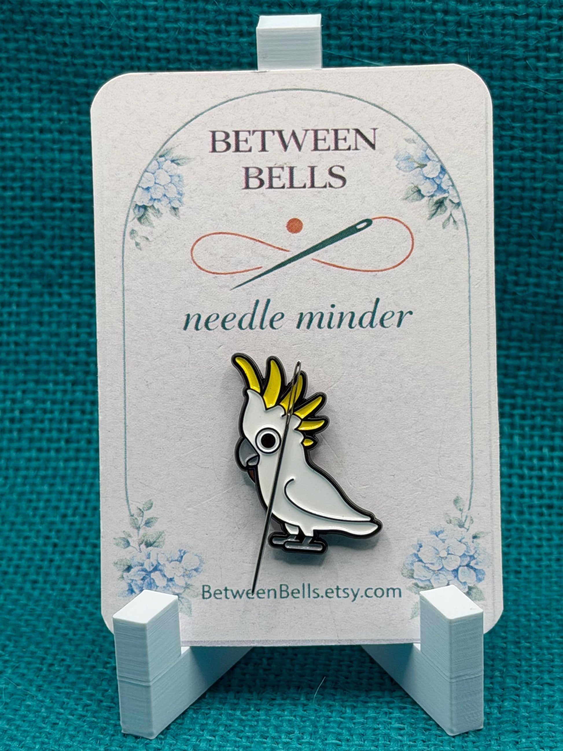 Sulphur-Crested Cockatoo Needle Minder | White Parrot Magnet | Tropical Bird Lover Gift | Cross Stitch Needle Holder